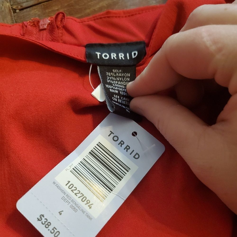 Nwt torrid structured  red babydoll tank sz 4 - Picture 4 of 4
